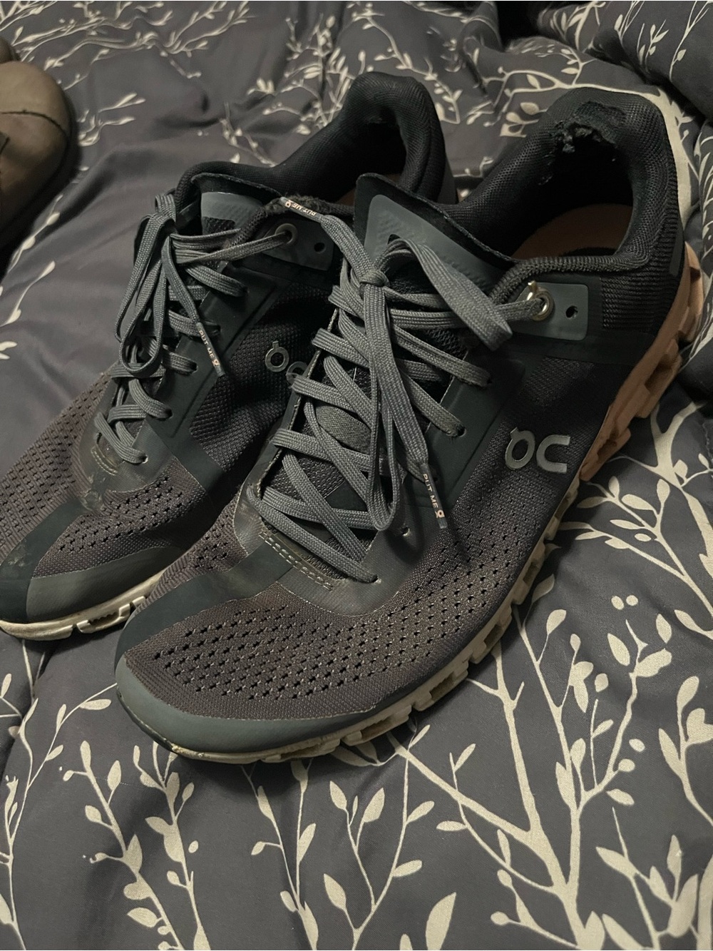 On Cloudswift Women’s Running Shoes size 9